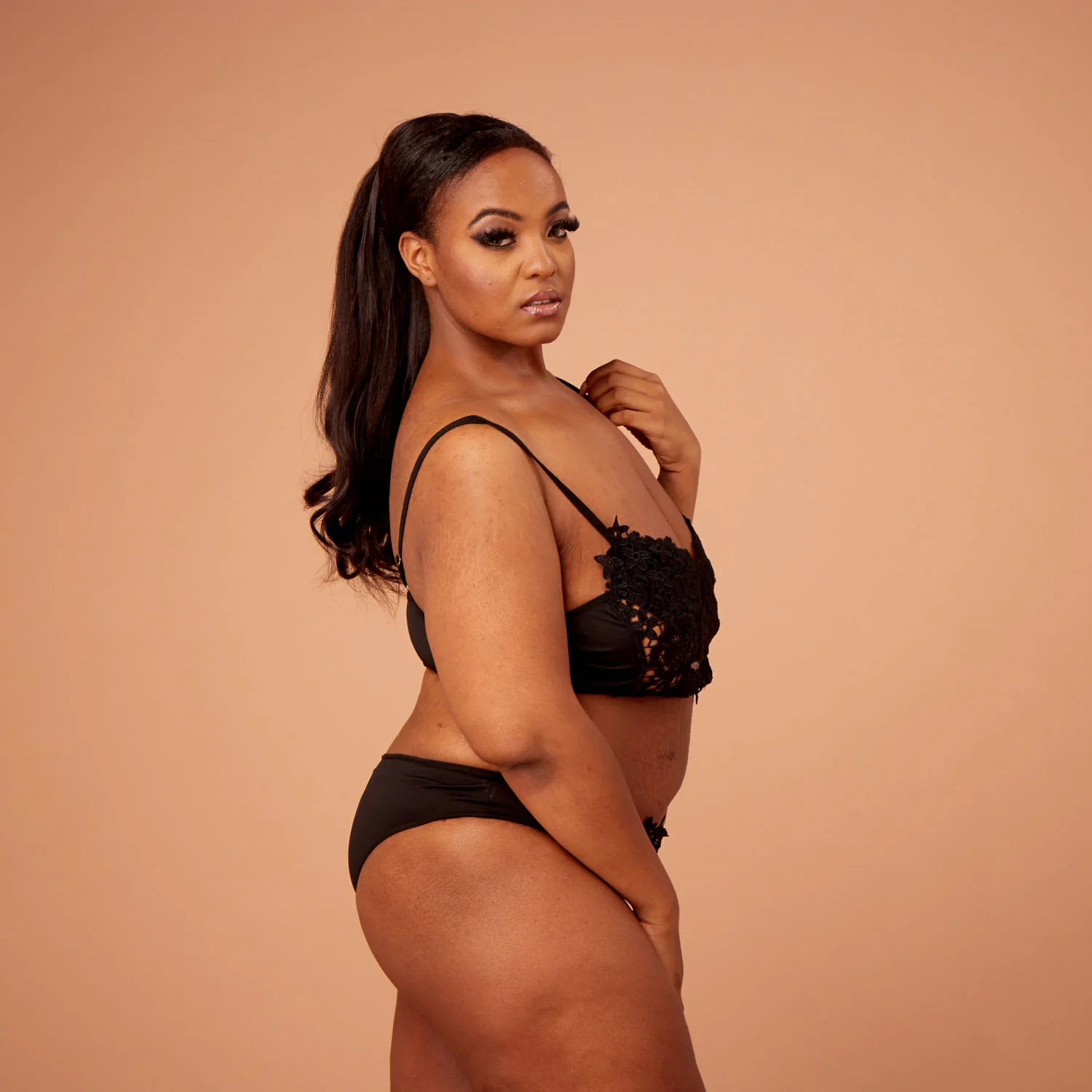 Kenzie two piece Moulded bralette & knickers - Image 7